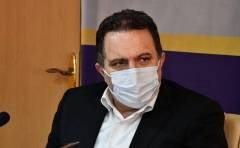رئیس دانشگاه علوم پزشکی البرز آخرین وضعیت دانشجویان دچار مسمومیت در کرج را تشریح کرد