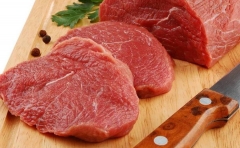 توزیع ۲۰ تن گوشت گرم وارداتی در بازار روزهای شهر کرج