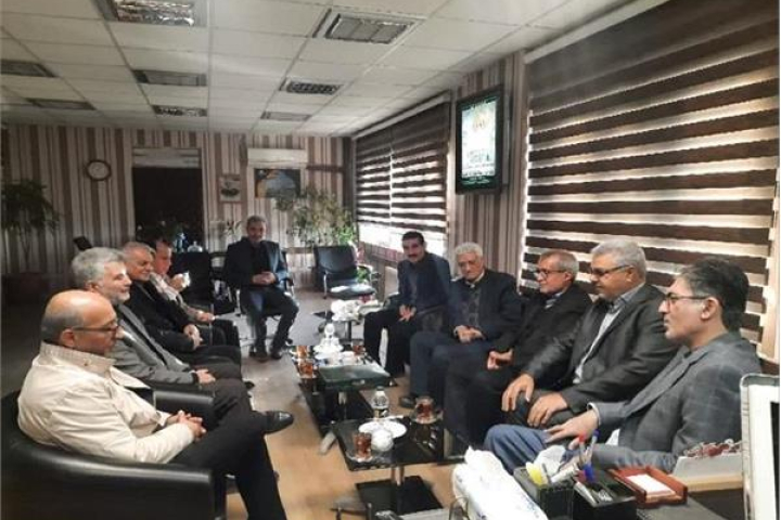 خدمت به مردم و سه جانبه گرایی اصل مهم در ماموریت های اداره کل تعاون،کار ورفاه اجتماعی البرز است خدمت به مردم و سه جانبه گرایی اصل مهم در ماموریت های اداره کل تعاون،کار ورفاه اجتماعی البرز است