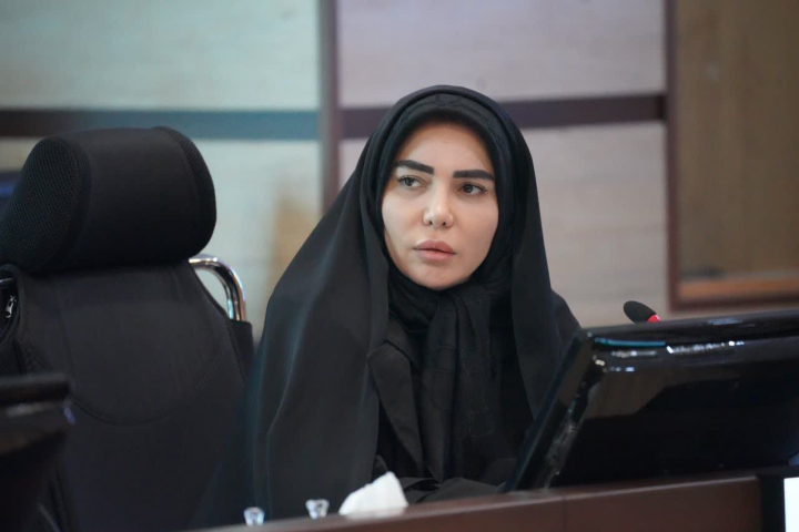 دست مدیران منطقه را باید باز بزارند  دست مدیران منطقه را باید باز بزارند