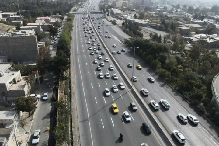 افزایش دو درصدی تردد بین استانی در محورهای مواصلاتی البرز در ایام نوروز افزایش دو درصدی تردد بین استانی در محورهای مواصلاتی البرز در ایام نوروز