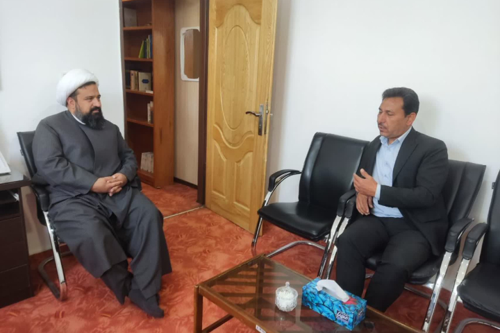 دیدار اداره کل فنی و حرفه ای با امام جمعه ساوجبلاغ دیدار اداره کل فنی و حرفه ای با امام جمعه ساوجبلاغ