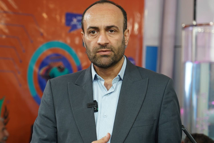 مجلس آماده رفع موانع صادراتی و حمایت از سرمایهگذاران است مجلس آماده رفع موانع صادراتی و حمایت از سرمایهگذاران است