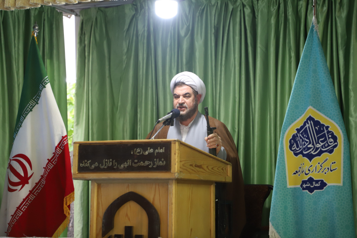 امام جمعه کمالشهر حادثه بندرعباس را تسلیت گفت امام جمعه کمالشهر حادثه بندرعباس را تسلیت گفت