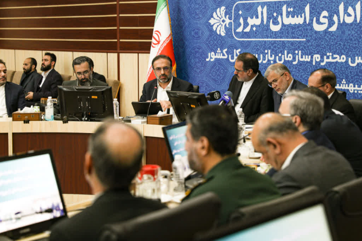 رفع و حل مشکلات مردم در اولویت قرار دارد  رفع و حل مشکلات مردم در اولویت قرار دارد