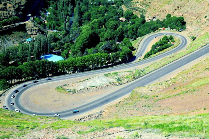 ممنوعیت یکروزه تردد وسایل نقلیه در محور چالوس و آزادراه تهران - شمال به دلیل عبور عشایر ممنوعیت یکروزه تردد وسایل نقلیه در محور چالوس و آزادراه تهران - شمال به دلیل عبور عشایر