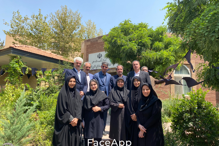 بانک ملی در صف اول خدمت  بانک ملی در صف اول خدمت