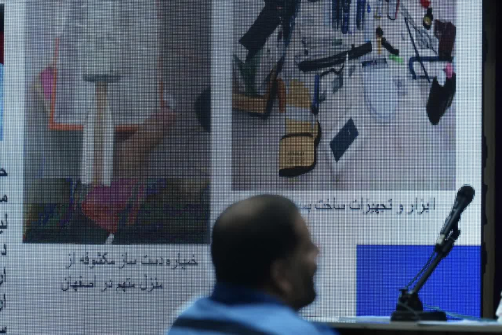 جلسه رسیدگی به اتهامات ۴ متهم شبکه جاسوسی و تروریستی موساد و منافقین در استان البرز برگزار شد جلسه رسیدگی به اتهامات ۴ متهم شبکه جاسوسی و تروریستی موساد و منافقین در استان البرز برگزار شد