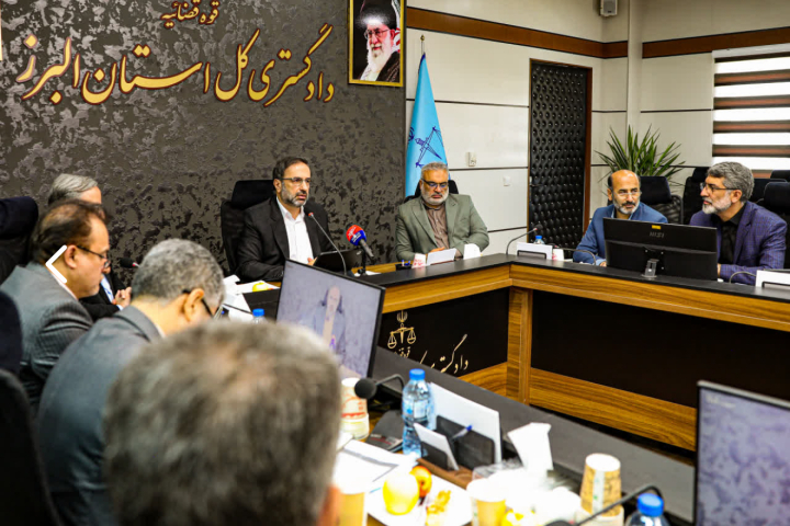 جمع آوری 13 هزار ماینر غیرمجاز در استان البرز جمع آوری 13 هزار ماینر غیرمجاز در استان البرز